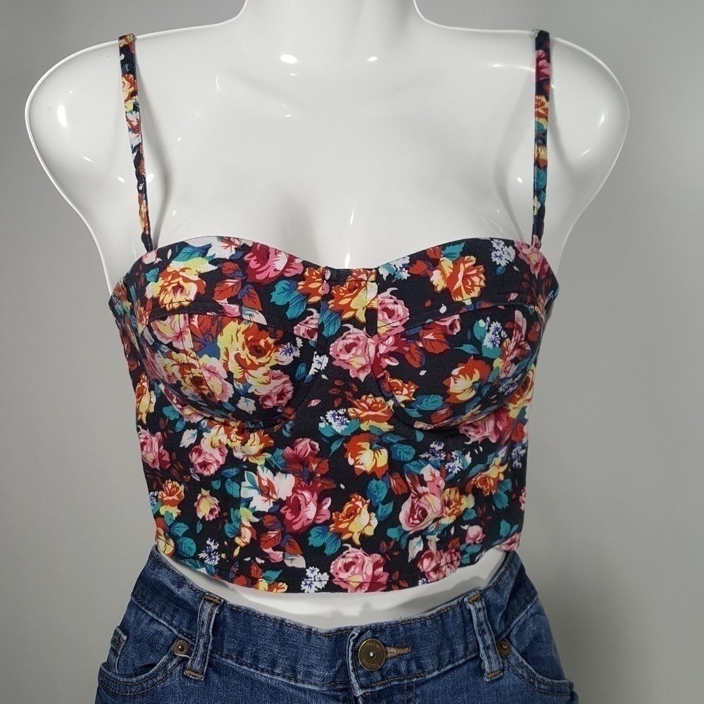 FREE WITH $20 PURCHASE CROP TANK